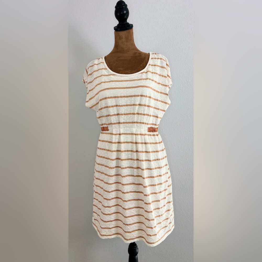 Earth Music & Ecology Striped Dress M Cream Brown Elastic Waist‎